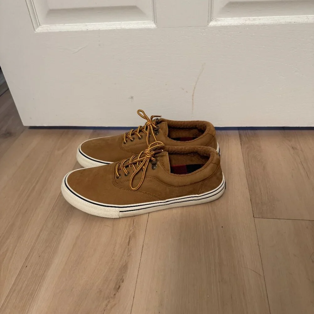 NWOT Sperry Men's Brown Suede Sneakers Size 10.5 - Picture 2 of 5